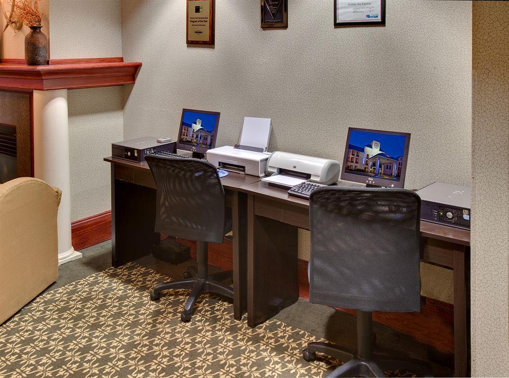 Holiday Inn Express Cedar Rapids - Collins Road By Ihg Ανέσεις φωτογραφία