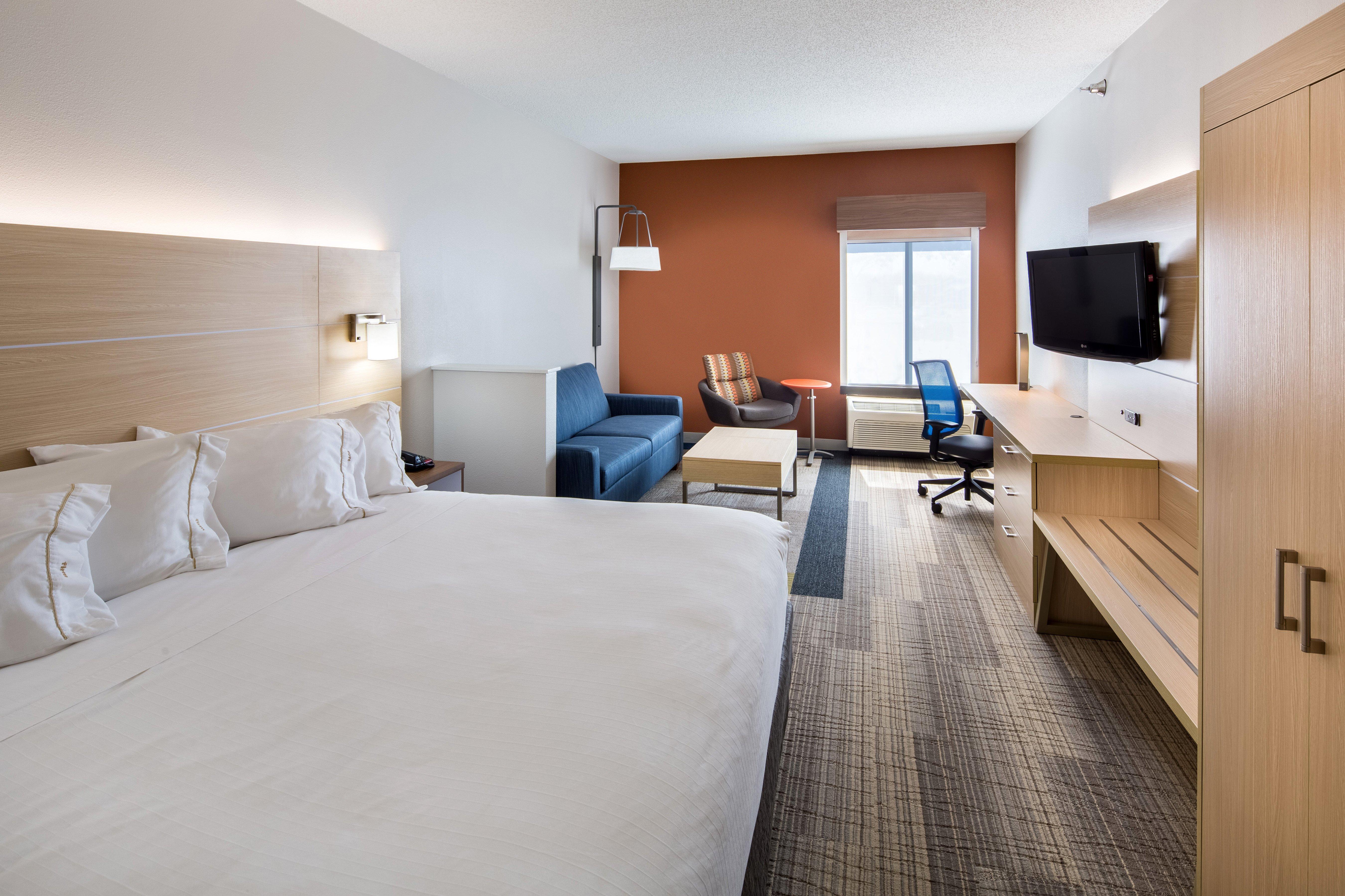 Holiday Inn Express Cedar Rapids - Collins Road By Ihg Εξωτερικό φωτογραφία