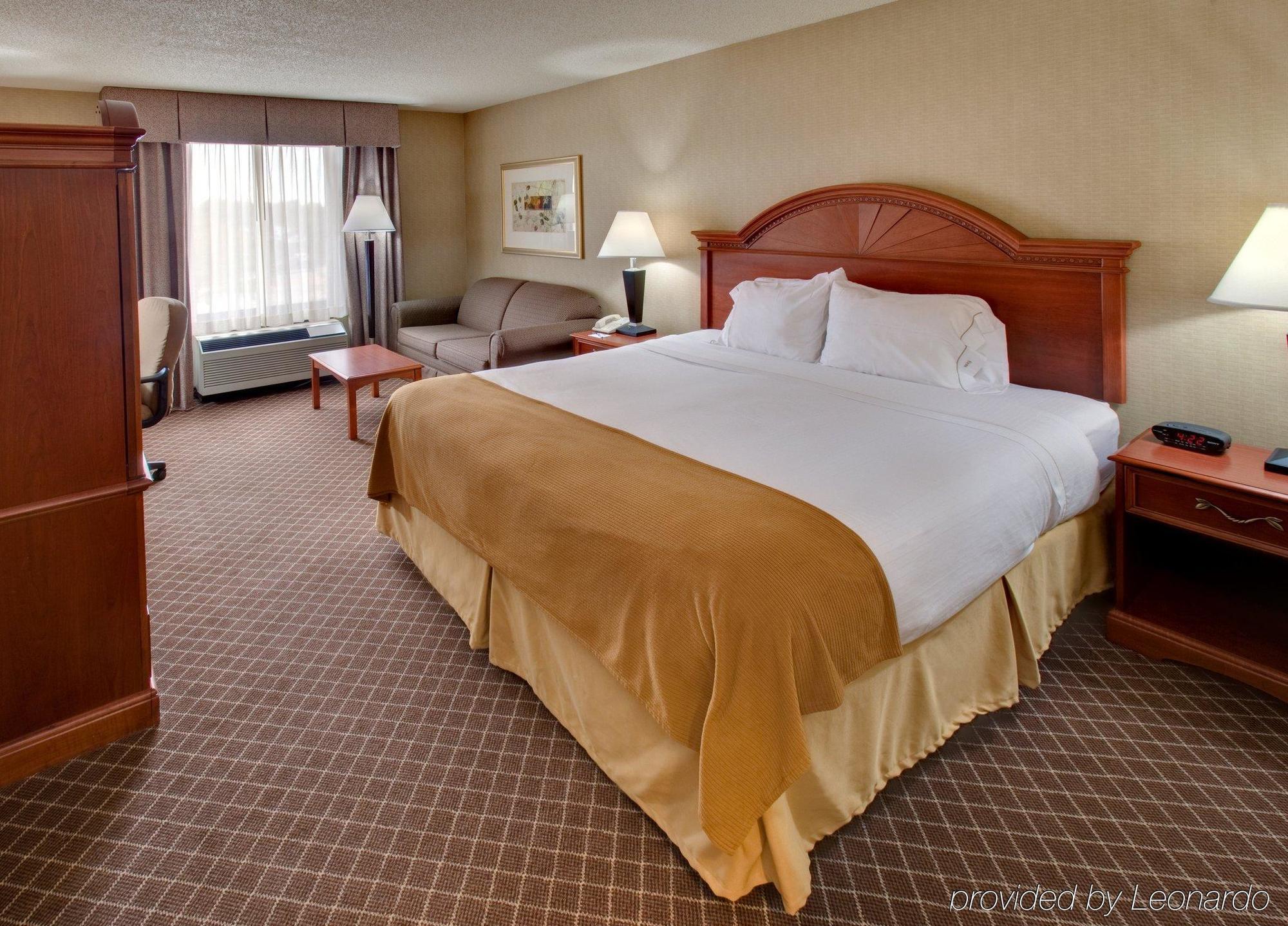 Holiday Inn Express Cedar Rapids - Collins Road By Ihg Δωμάτιο φωτογραφία