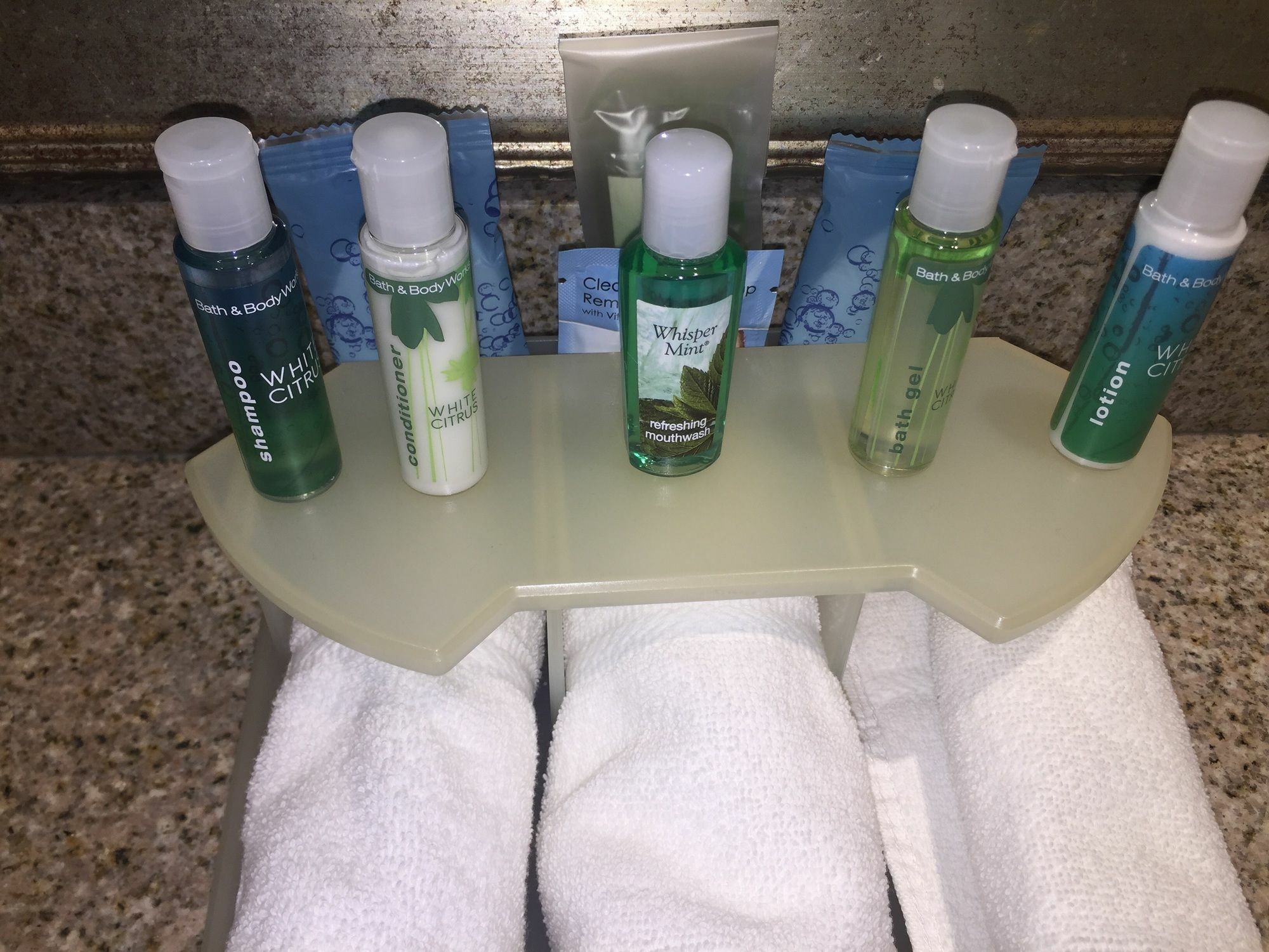 Holiday Inn Express Cedar Rapids - Collins Road By Ihg Εξωτερικό φωτογραφία